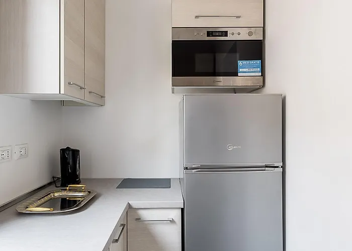 Bernini In Zona Sant'orsola By Wonderful Italy بولونيا