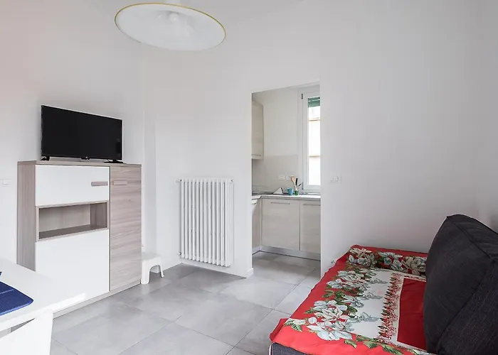 Bernini In Zona Sant'orsola By Wonderful Italy * Boloňa